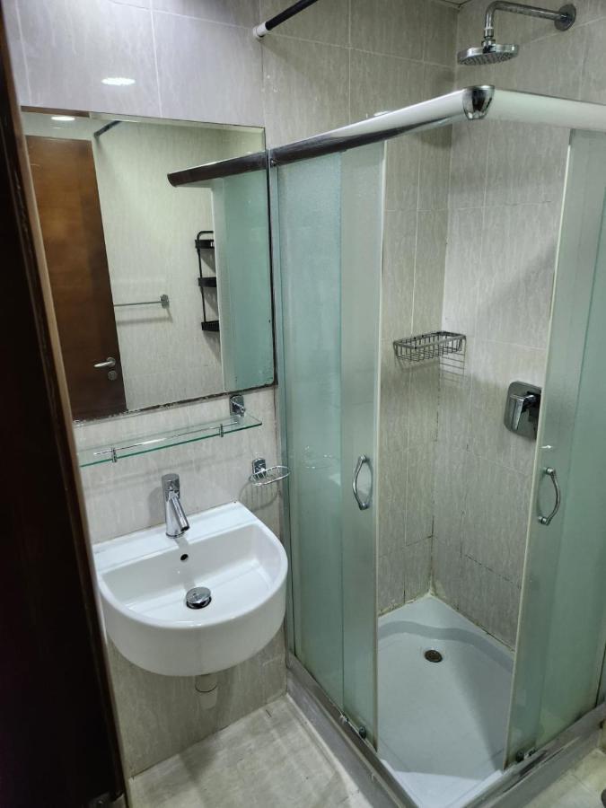 Furnished Studio Apartment Near Business Bay Metro Station Dubaï Extérieur photo